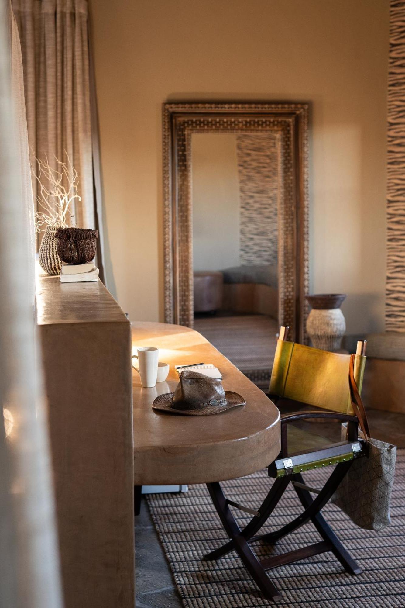 Sandfontein Lodge & Nature Reserve Екстериор снимка