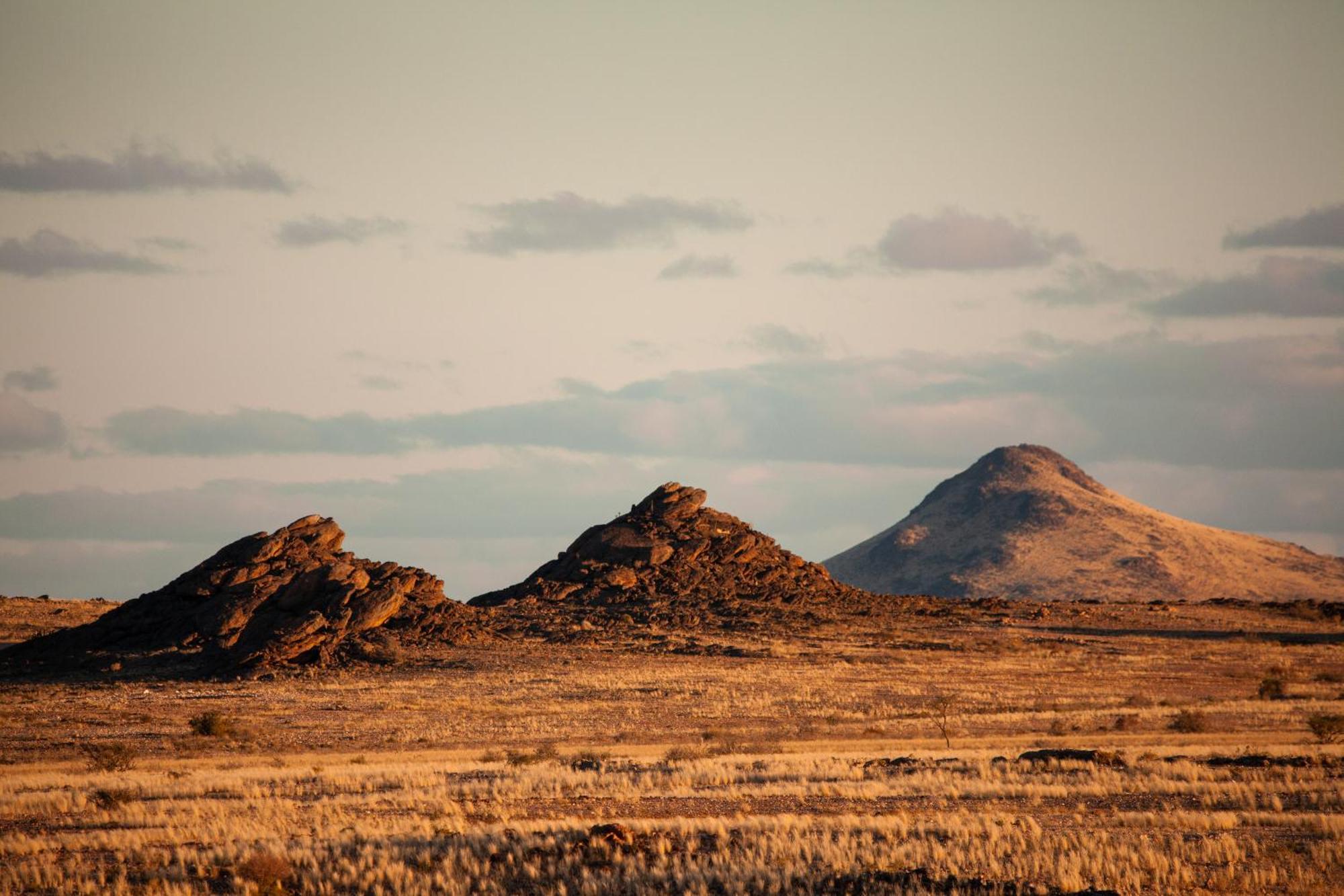 Sandfontein Lodge & Nature Reserve Екстериор снимка