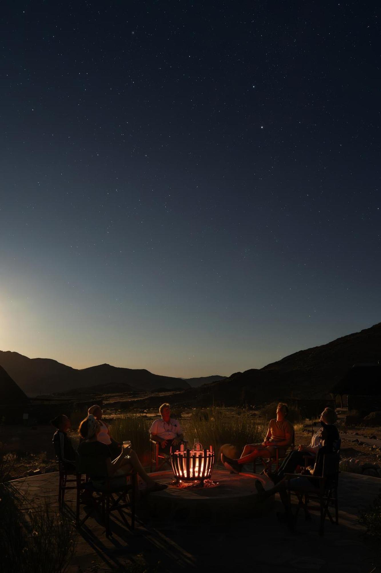 Sandfontein Lodge & Nature Reserve Екстериор снимка